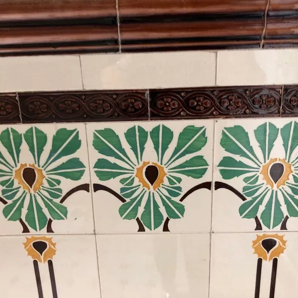 Chantier Barbeyron — frise Art nouveau (détail)